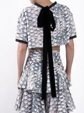 T-Shirt & Asymmetric Trousers.