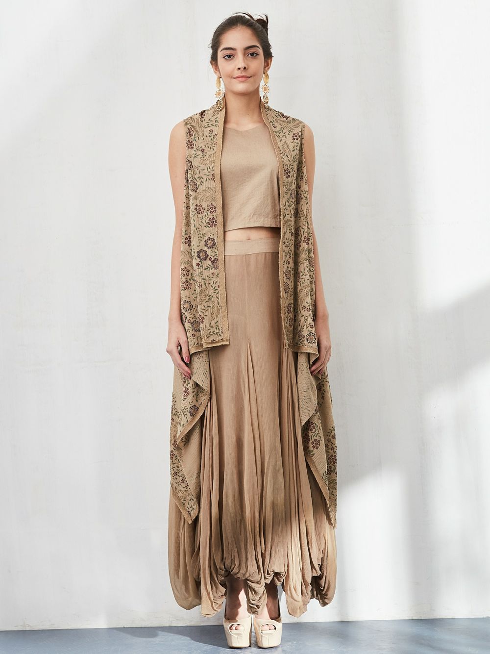 Fawn Cape with Inner and Skirt