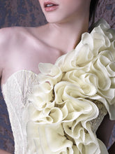ONE SHOULDER LACE DRESS