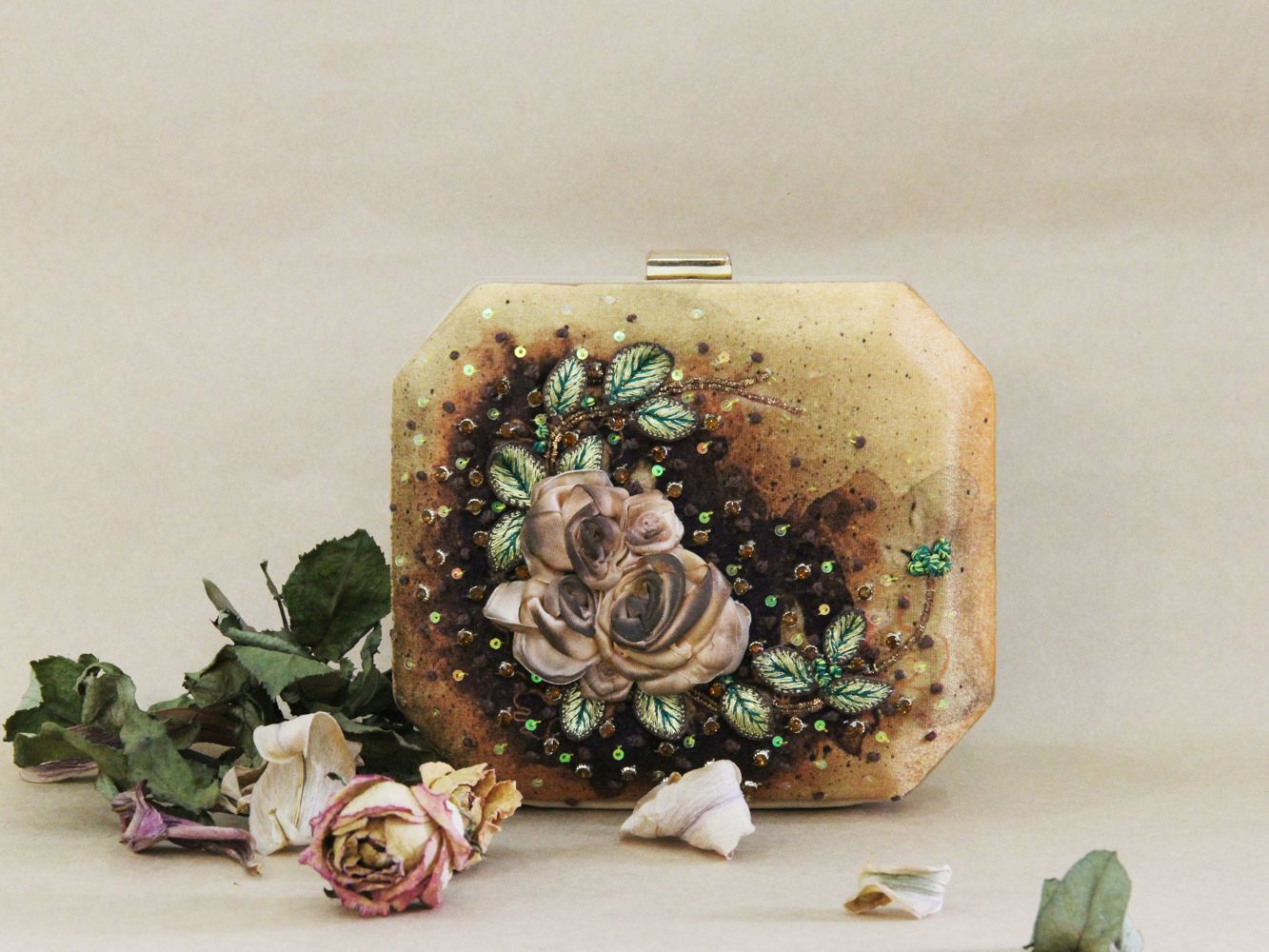Vintage Gold Rose Clutch