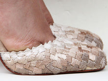 Cascade Stiletto - Beige