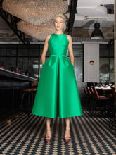Pleated volume jumpsuit & Waist belt
