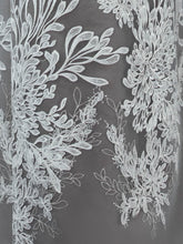 Embroidered Brodé Dress